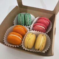 Box of 8 Christmas Macarons – Dairy/Gluten Free Ingredients